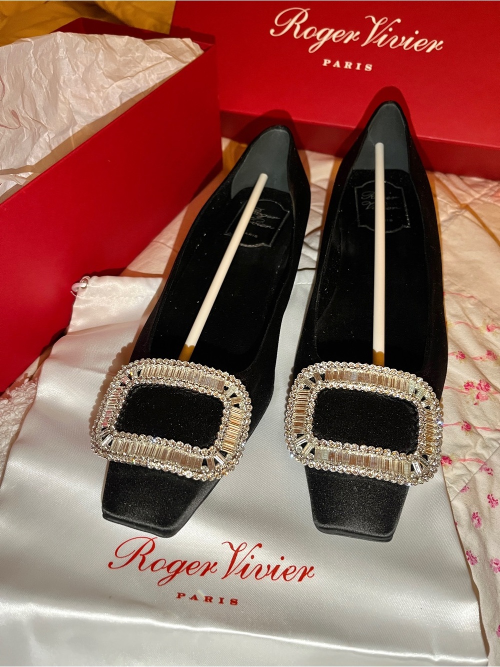 Roger Vivier "Belle Vivier" Buckle Strass Satin T25 Pumps in Black